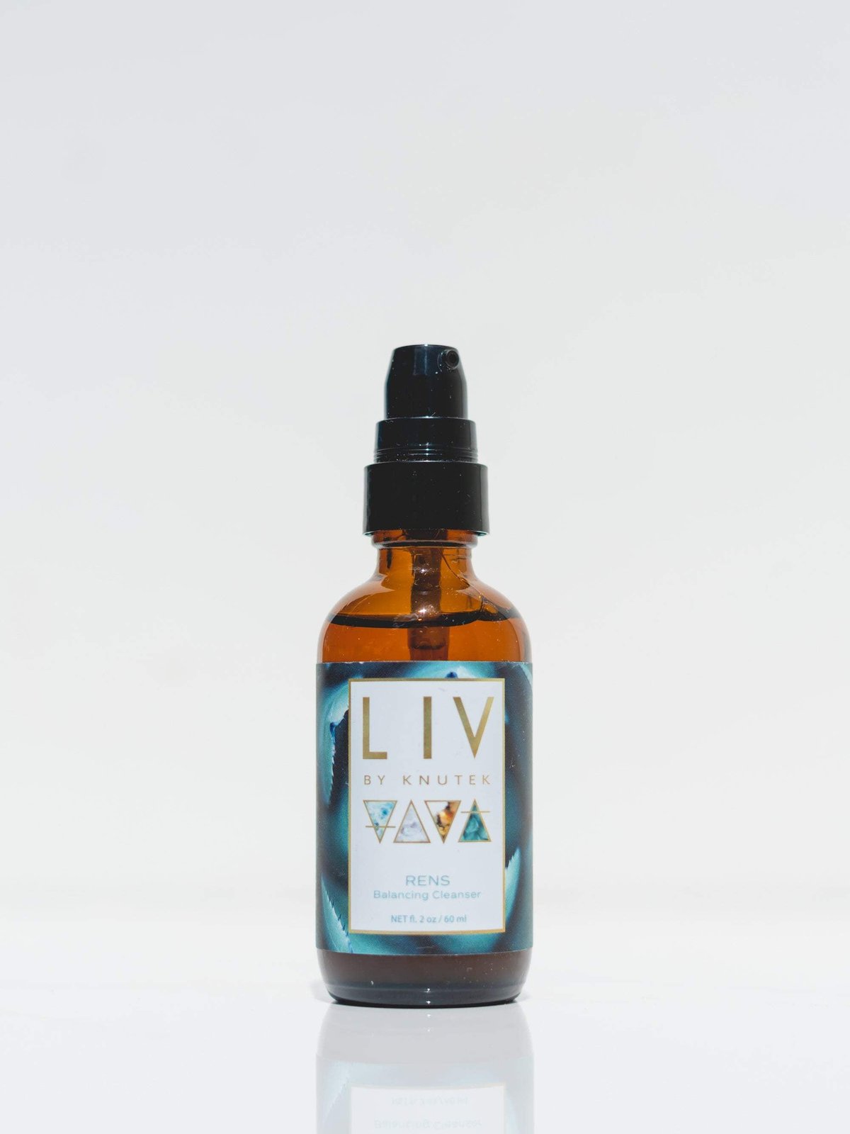 kNutek LIV by kNutek Balancing Cleanser ( RENS ) 4 Ounces. bottle