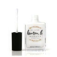 HollywoodLand - 7 FREE + VEGAN NAIL POLISH